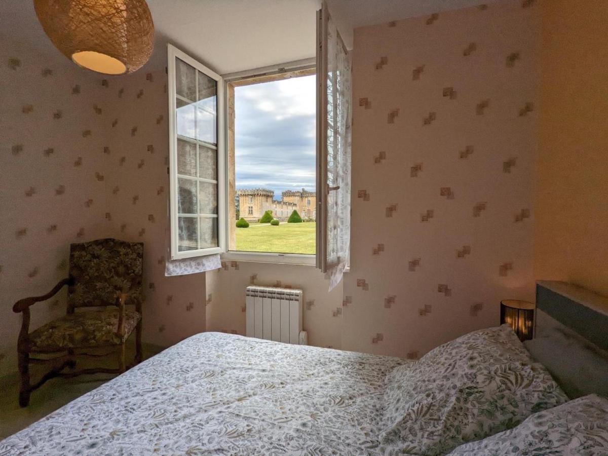 Gite Charmant Au Coeur D'Un Chateau Historique Avec Parc, Proche De Cognac, Ideal Famille Et Nature - Fr-1-653-167 Cherves-de-Cognac Exterior foto